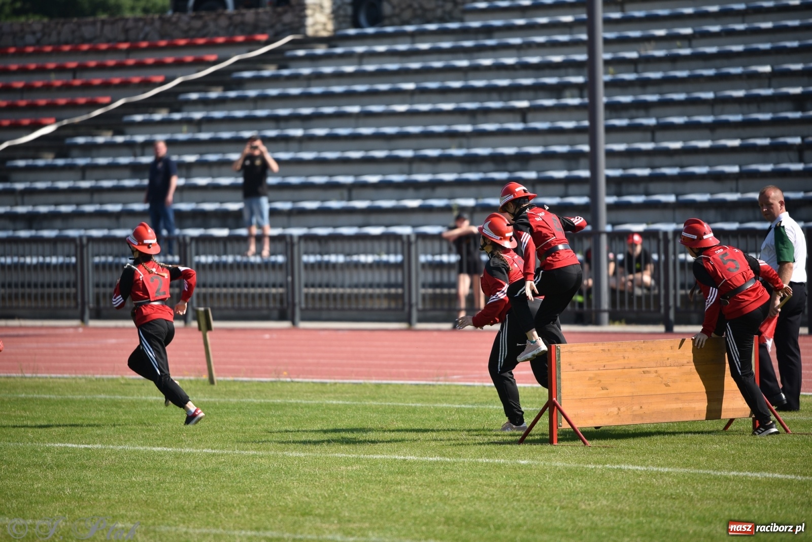 Zdjęcie w galerii na portalu naszraciborz.pl: OSP Samborowice wygrały na zawodach wojewódzkich CTIF w Raciborzu wiadomości z regionu