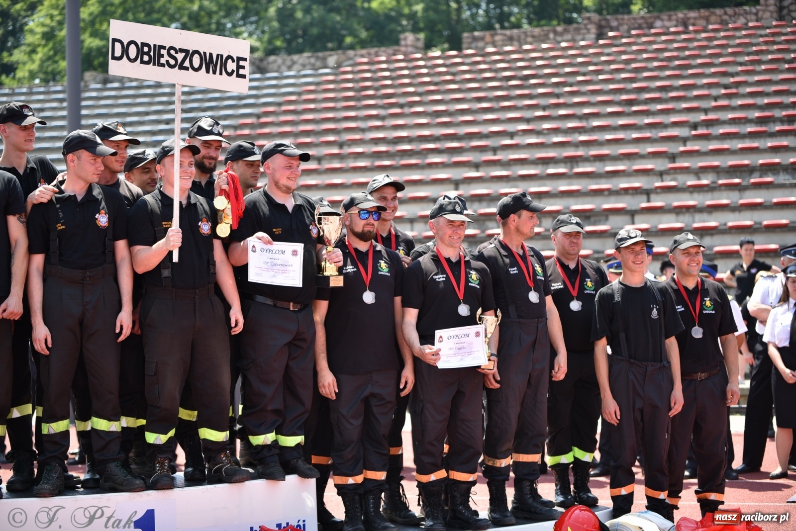 Zdjęcie w galerii na portalu naszraciborz.pl: OSP Samborowice wygrały na zawodach wojewódzkich CTIF w Raciborzu wiadomości z regionu