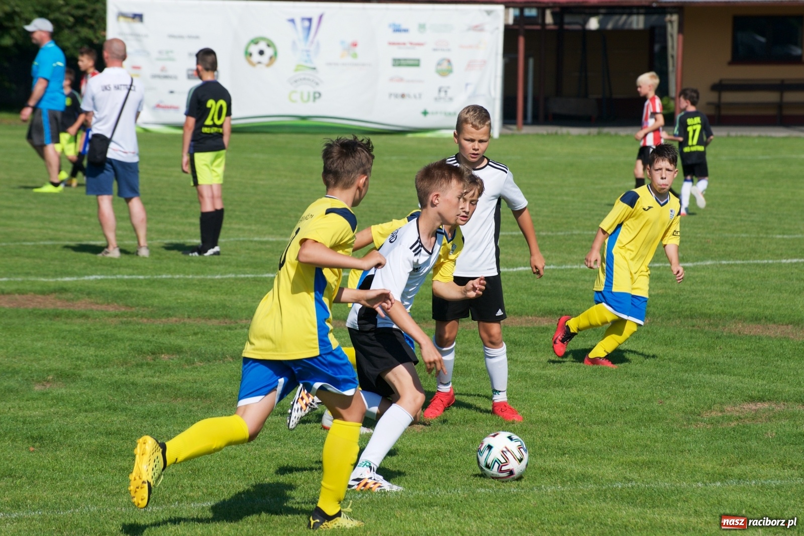 Zdjęcie w galerii na portalu naszraciborz.pl: Tworków Cup. Sportowa walka rocznika 2010 [FOTO] wiadomości z regionu