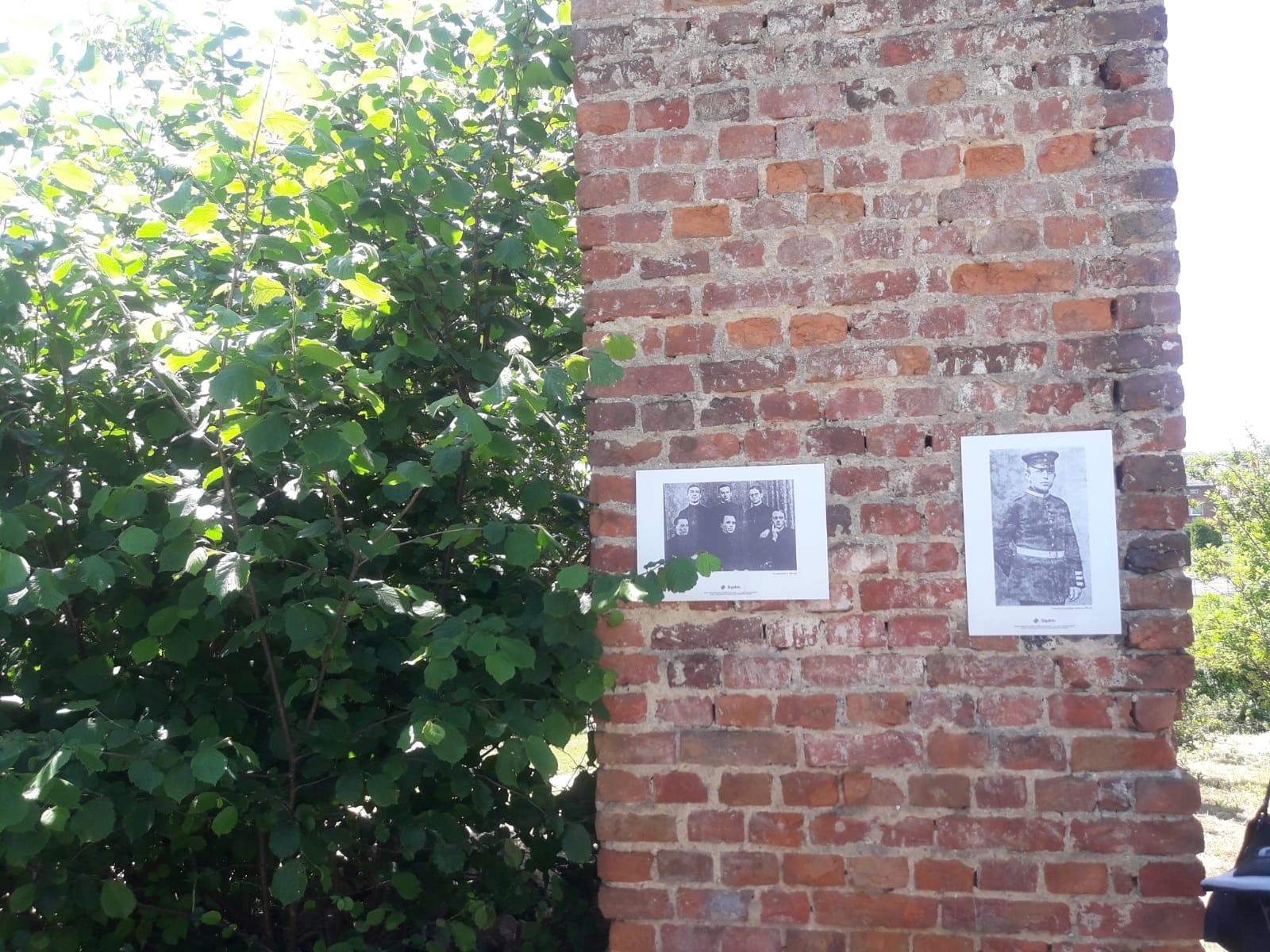 Zdjęcie w galerii na portalu naszraciborz.pl: Biskup polowy Wojska Polskiego w Strzybniku wiadomości z regionu