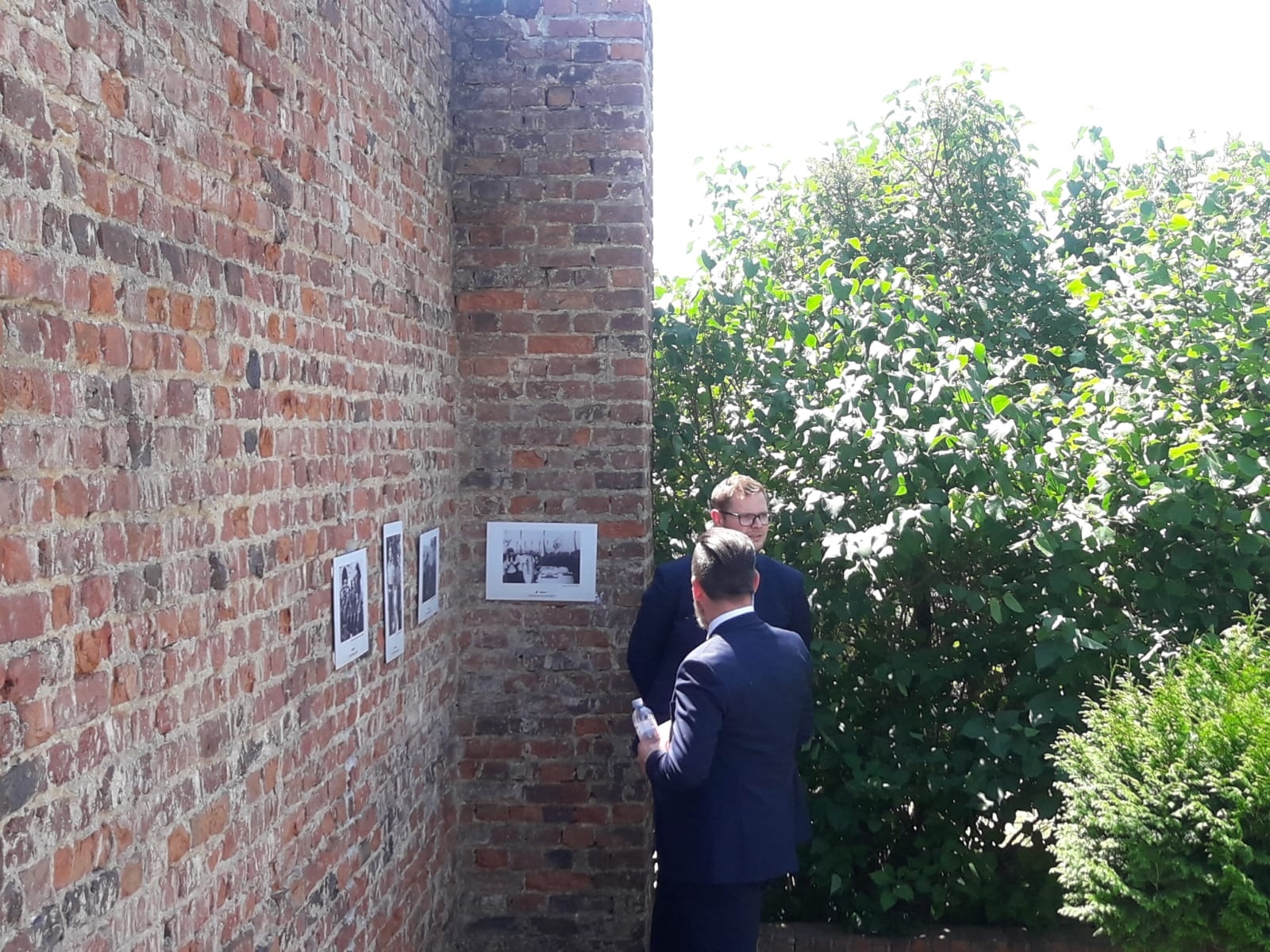 Zdjęcie w galerii na portalu naszraciborz.pl: Biskup polowy Wojska Polskiego w Strzybniku wiadomości z regionu