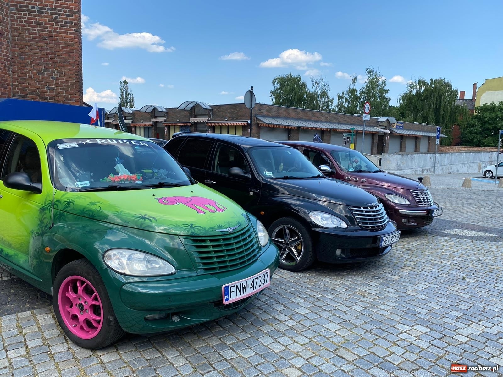 Zdjęcie w galerii na portalu naszraciborz.pl: Legendy amerykańskiej motoryzacji w Raciborzu wiadomości z regionu