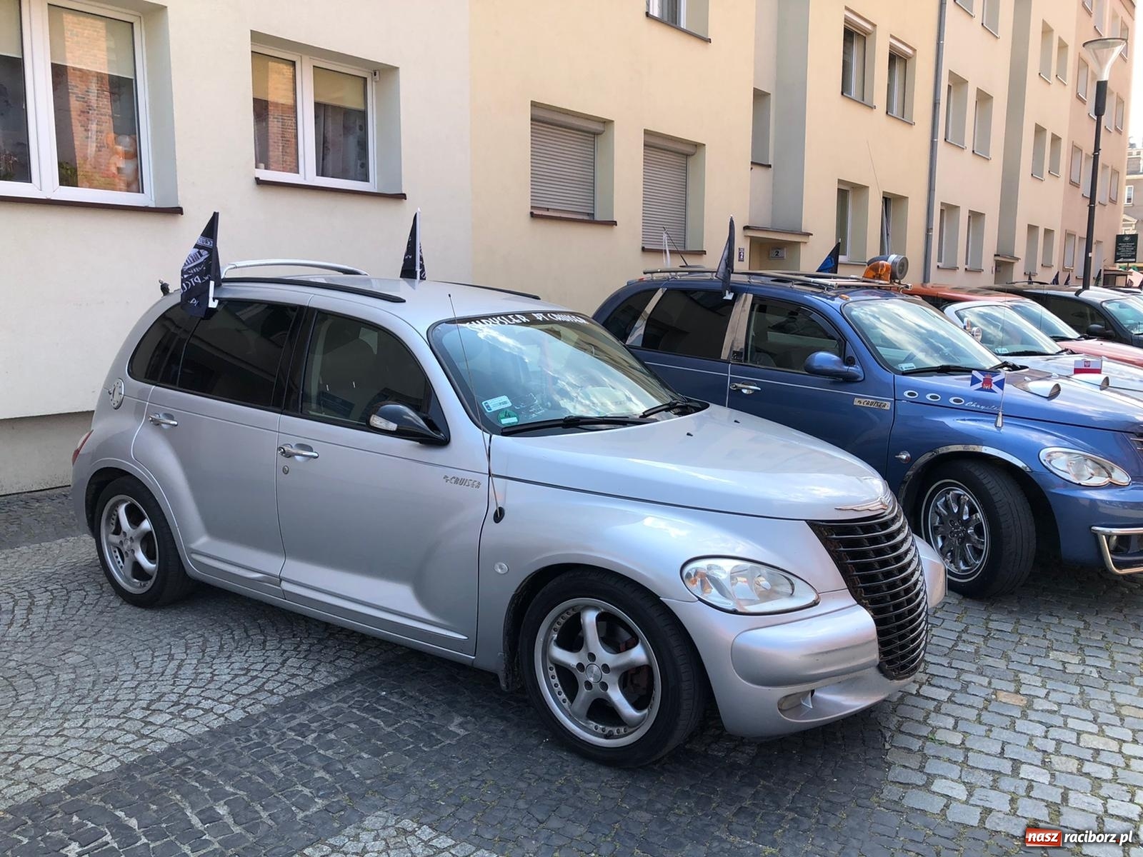 Zdjęcie w galerii na portalu naszraciborz.pl: Legendy amerykańskiej motoryzacji w Raciborzu wiadomości z regionu