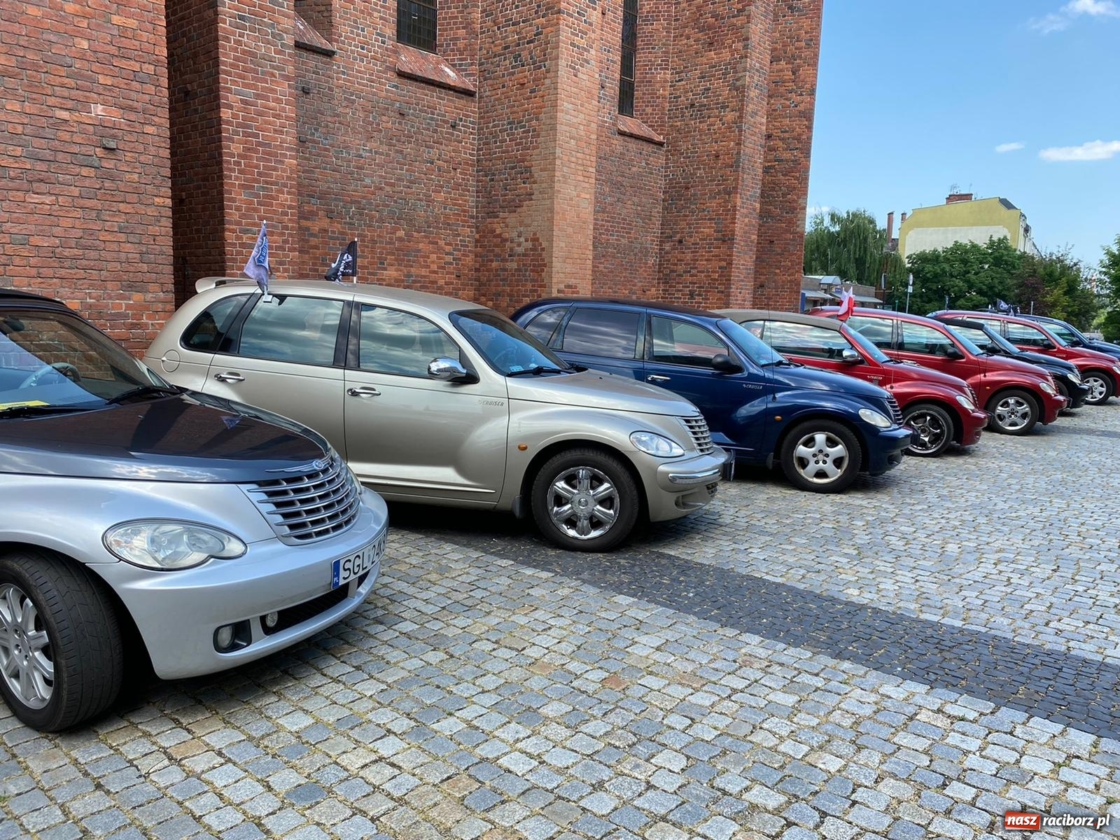 Zdjęcie w galerii na portalu naszraciborz.pl: Legendy amerykańskiej motoryzacji w Raciborzu wiadomości z regionu