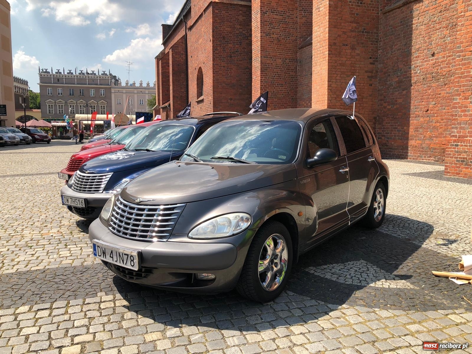 Zdjęcie w galerii na portalu naszraciborz.pl: Legendy amerykańskiej motoryzacji w Raciborzu wiadomości z regionu