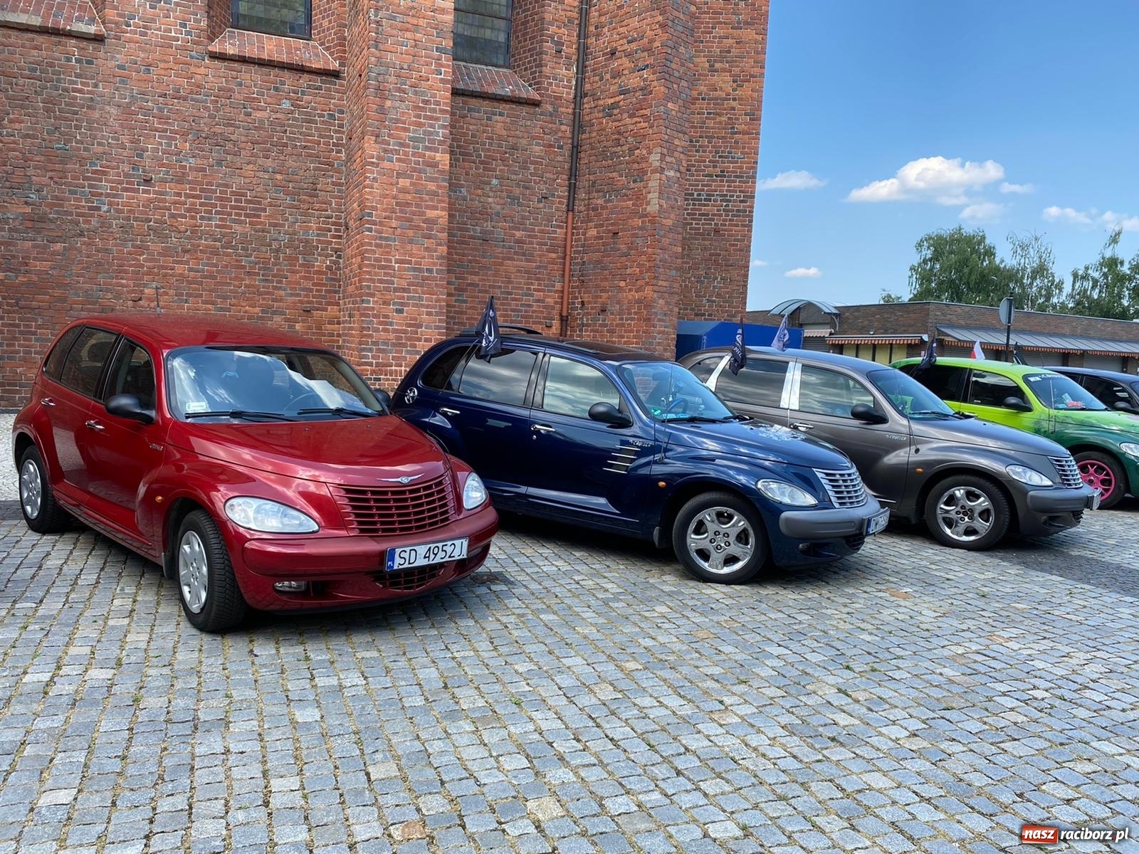 Zdjęcie w galerii na portalu naszraciborz.pl: Legendy amerykańskiej motoryzacji w Raciborzu wiadomości z regionu