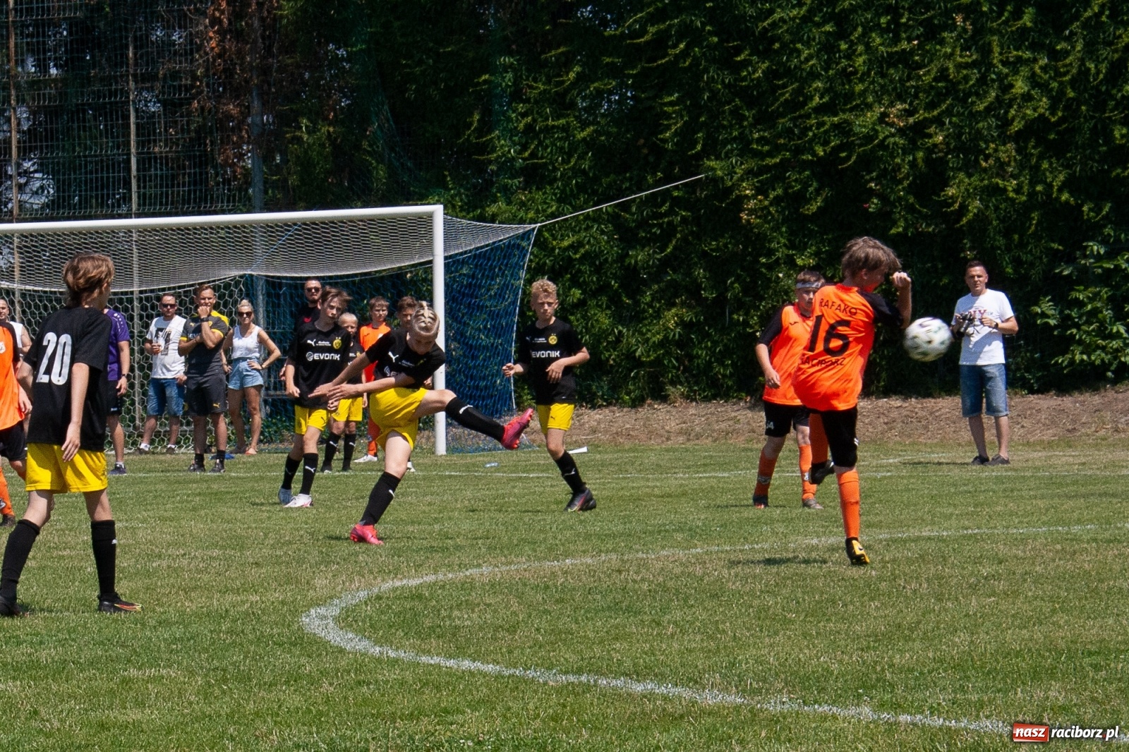 Zdjęcie w galerii na portalu naszraciborz.pl: Akademia BVB zwycięzcą IV turnieju im. Huberta Kostki [FOTO] wiadomości z regionu