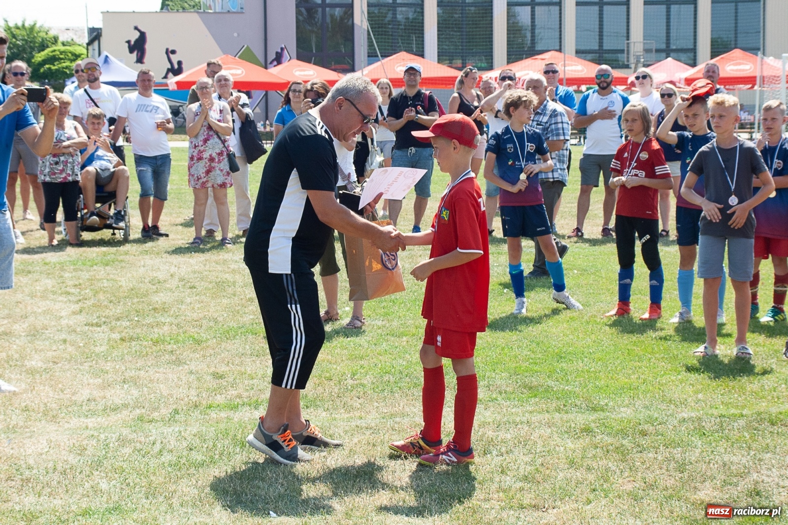 Zdjęcie w galerii na portalu naszraciborz.pl: Akademia BVB zwycięzcą IV turnieju im. Huberta Kostki [FOTO] wiadomości z regionu