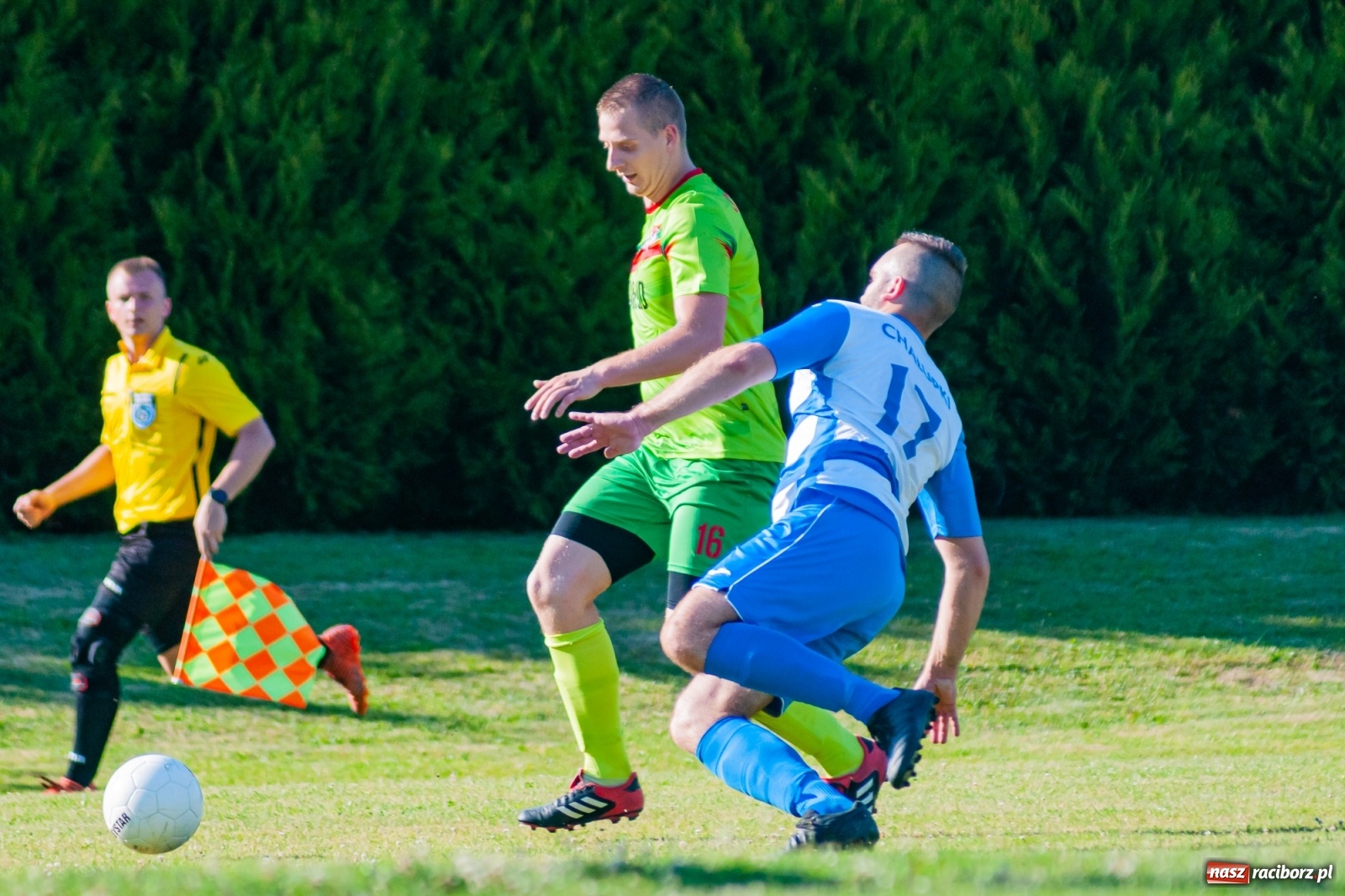 Zdjęcie w galerii na portalu naszraciborz.pl: Dobra passa Chałupek przerwana [FOTO] wiadomości z regionu