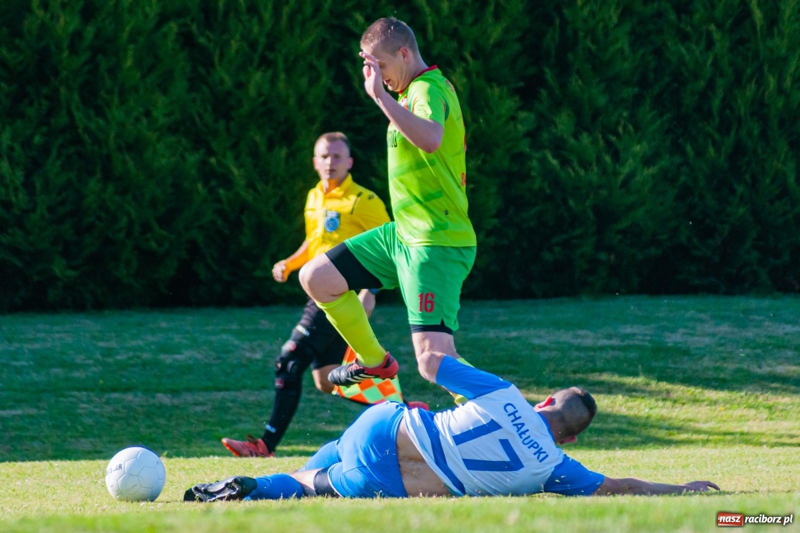 Zdjęcie w galerii na portalu naszraciborz.pl: Dobra passa Chałupek przerwana [FOTO] wiadomości z regionu