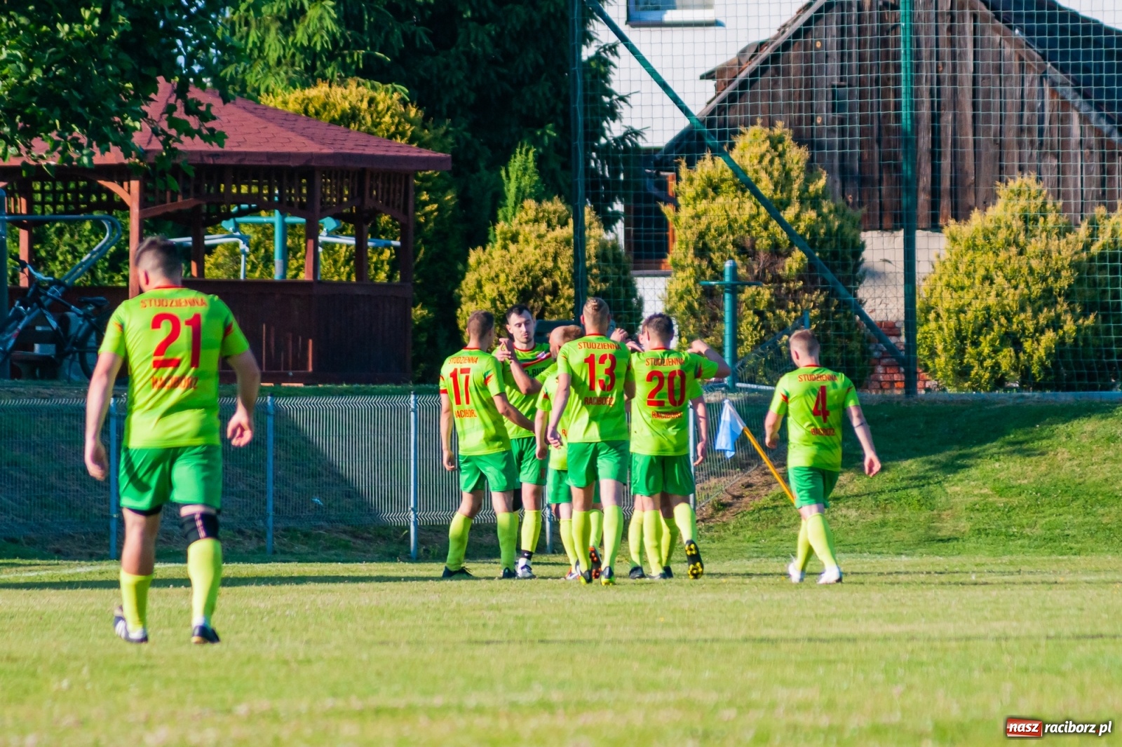 Zdjęcie w galerii na portalu naszraciborz.pl: Dobra passa Chałupek przerwana [FOTO] wiadomości z regionu