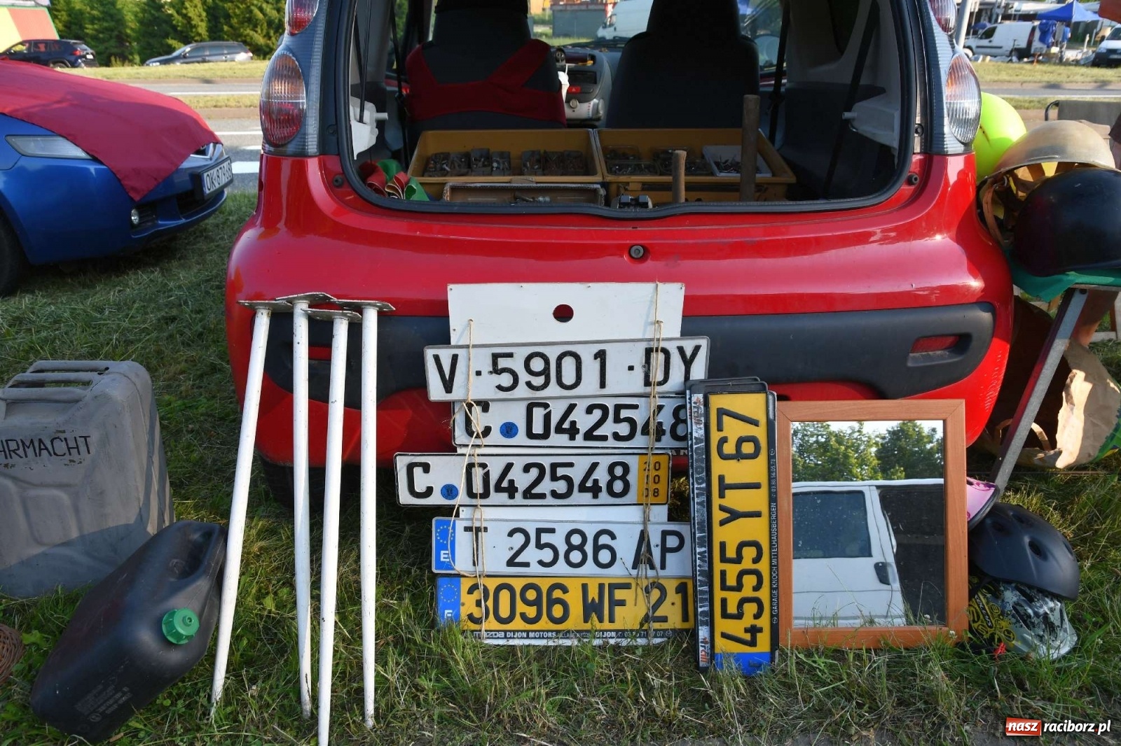 Zdjęcie w galerii na portalu naszraciborz.pl: Jarmark w Chałupkach. Sprzedający nie zawiedli [WIDEO] wiadomości z regionu