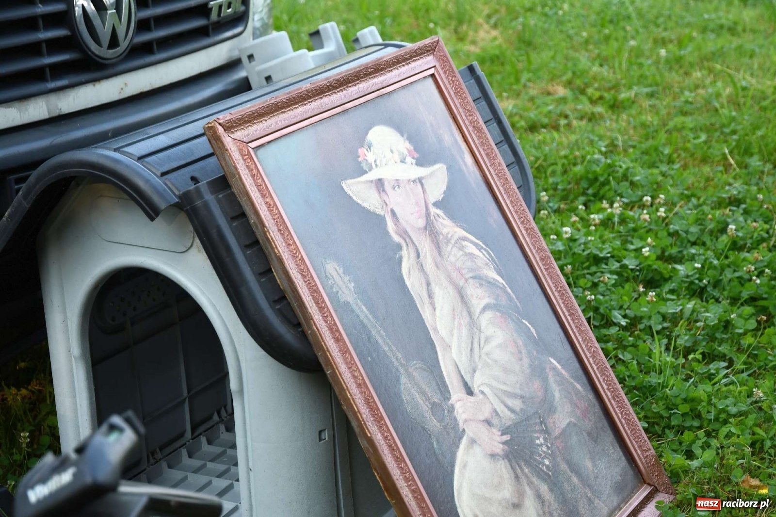 Zdjęcie w galerii na portalu naszraciborz.pl: Jarmark w Chałupkach. Sprzedający nie zawiedli [WIDEO] wiadomości z regionu