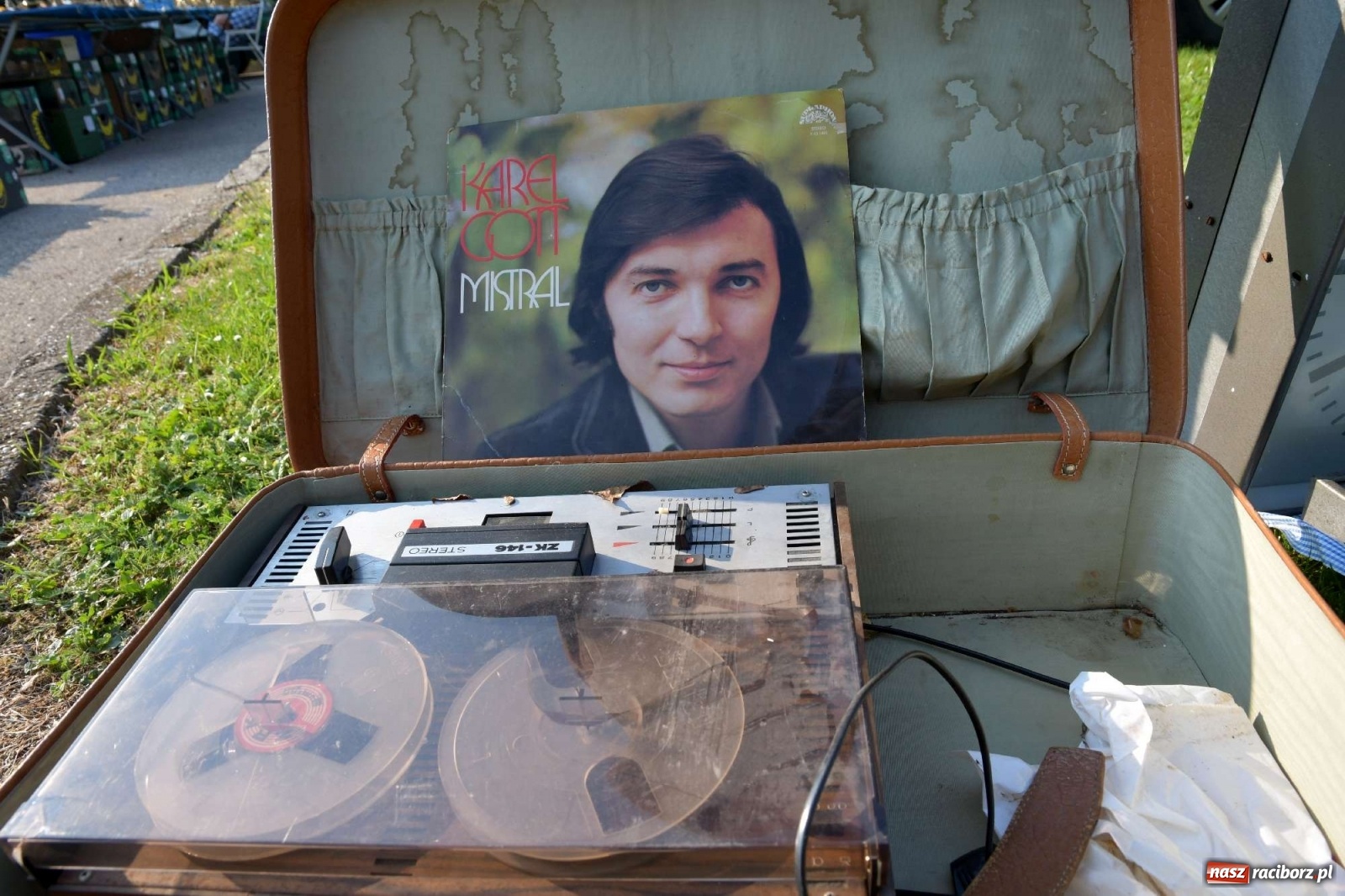 Zdjęcie w galerii na portalu naszraciborz.pl: Jarmark w Chałupkach. Sprzedający nie zawiedli [WIDEO] wiadomości z regionu