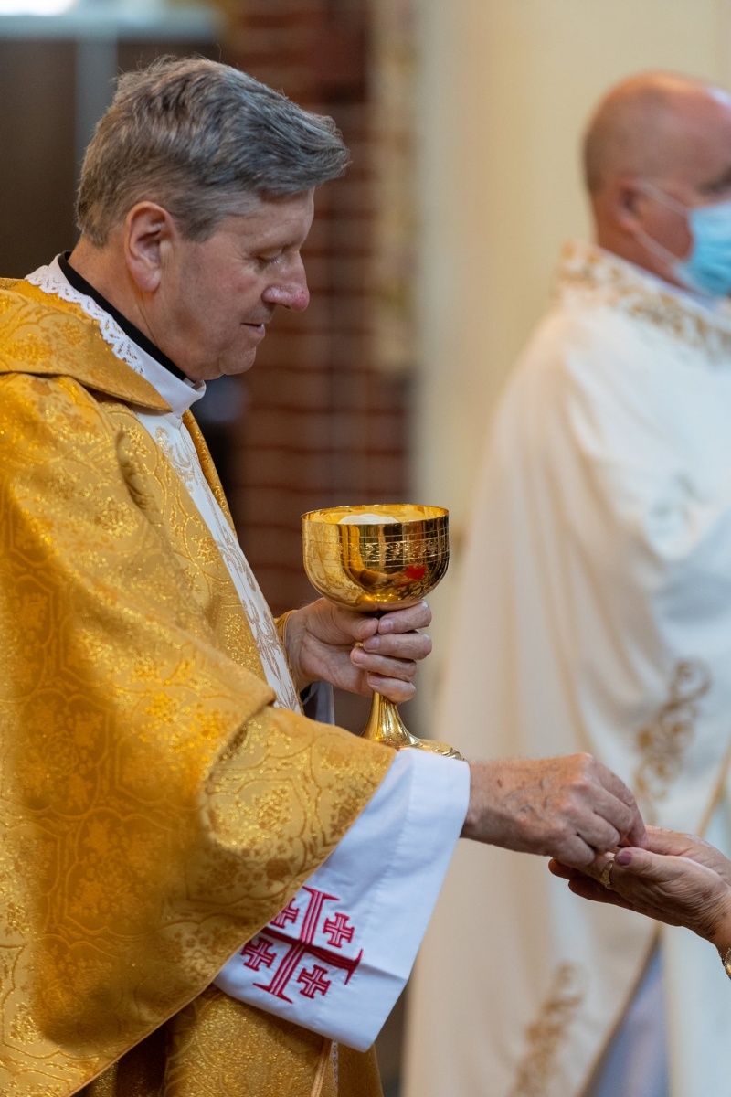 Zdjęcie w galerii na portalu naszraciborz.pl: Złoty jubileusz kapłaństwa ks. Henryka Rzegi wiadomości z regionu