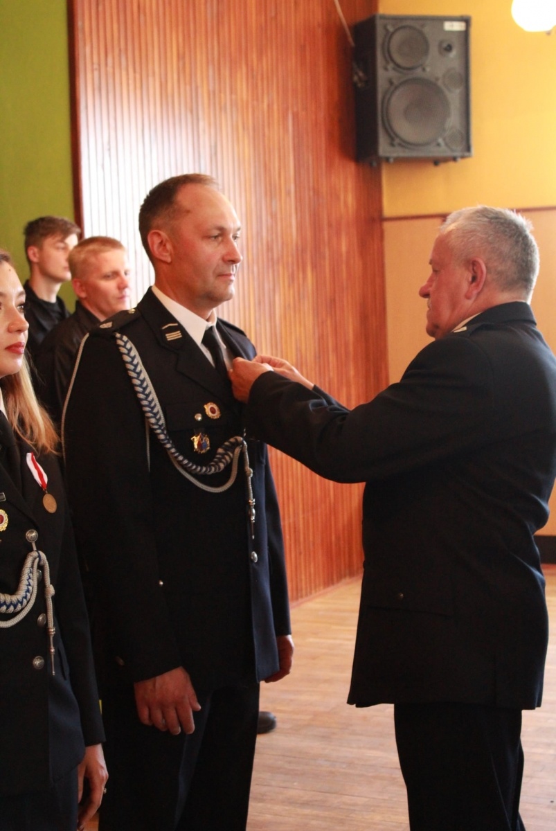 Zdjęcie w galerii na portalu naszraciborz.pl: Strażacy z Siedlisk świętują 75-lecie swojej jednostki wiadomości z regionu