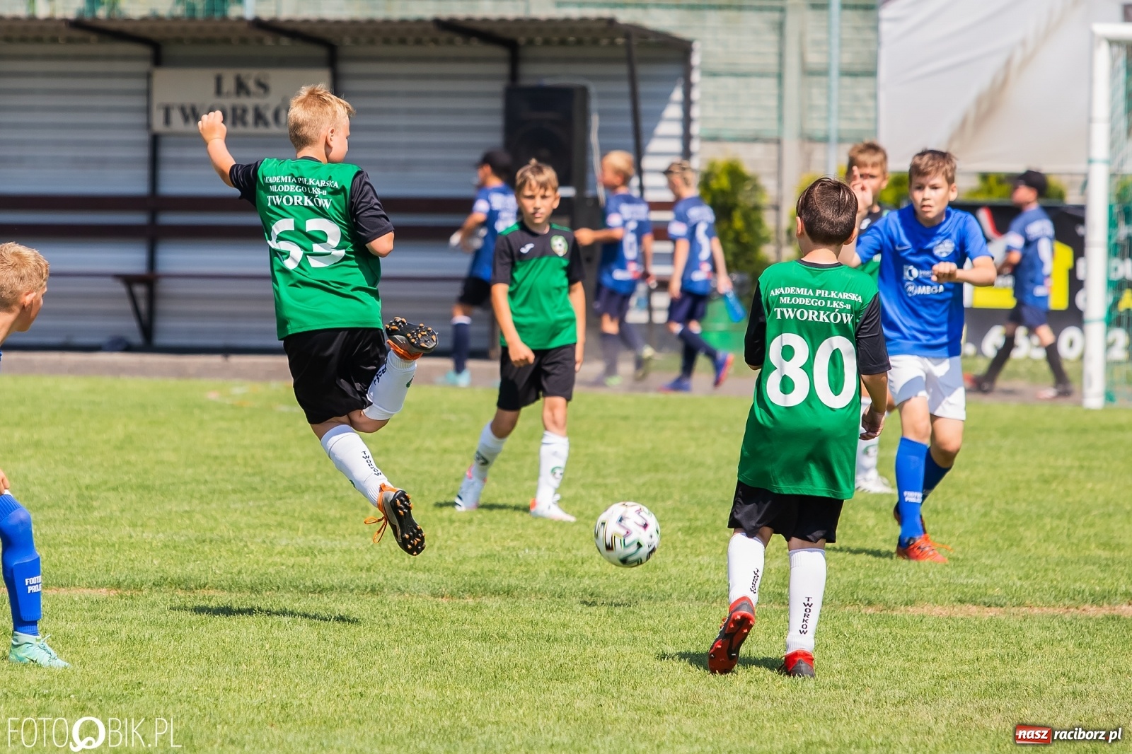 Zdjęcie w galerii na portalu naszraciborz.pl: Zacięta rywalizacja rocznika 2011. Ósma edycja Tworków Cup przeszła do historii [FOTO] wiadomości z regionu