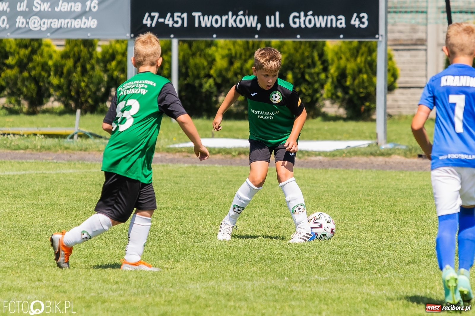 Zdjęcie w galerii na portalu naszraciborz.pl: Zacięta rywalizacja rocznika 2011. Ósma edycja Tworków Cup przeszła do historii [FOTO] wiadomości z regionu