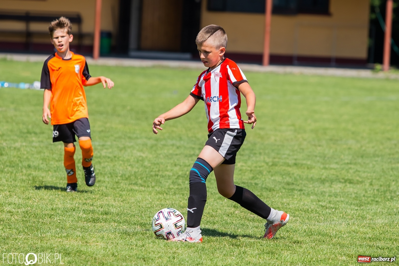 Zdjęcie w galerii na portalu naszraciborz.pl: Zacięta rywalizacja rocznika 2011. Ósma edycja Tworków Cup przeszła do historii [FOTO] wiadomości z regionu