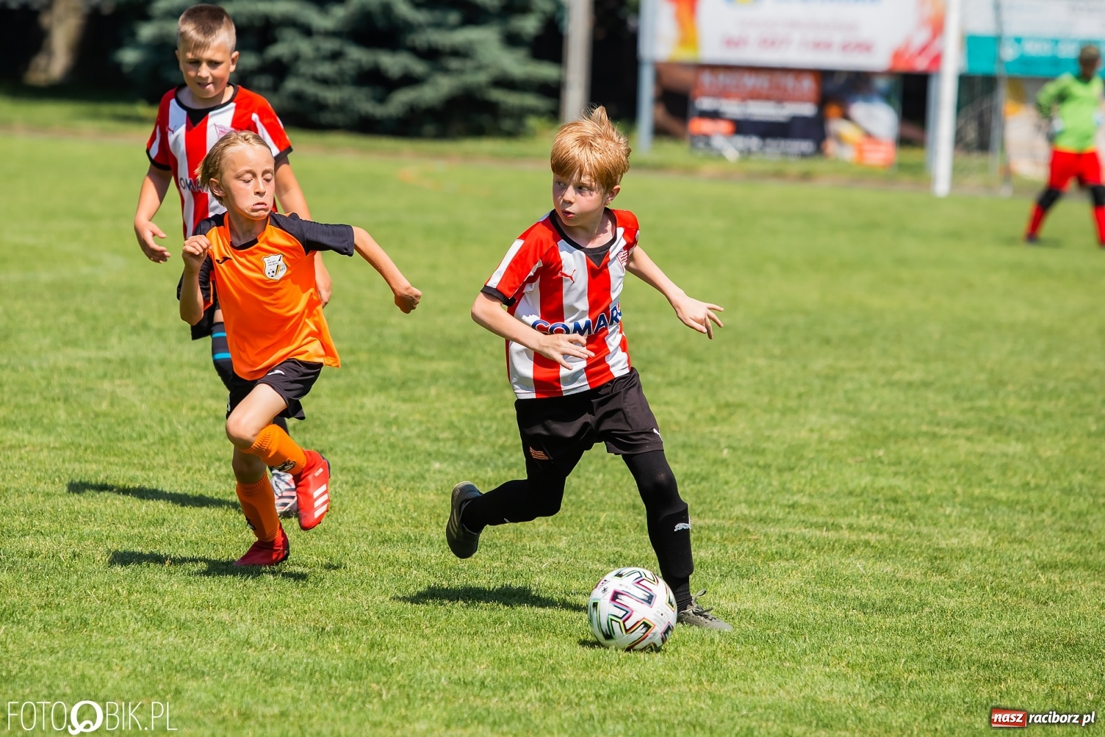 Zdjęcie w galerii na portalu naszraciborz.pl: Zacięta rywalizacja rocznika 2011. Ósma edycja Tworków Cup przeszła do historii [FOTO] wiadomości z regionu