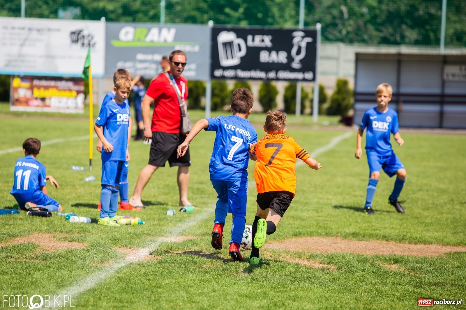 Zdjęcie w galerii na portalu naszraciborz.pl: Zacięta rywalizacja rocznika 2011. Ósma edycja Tworków Cup przeszła do historii [FOTO] wiadomości z regionu