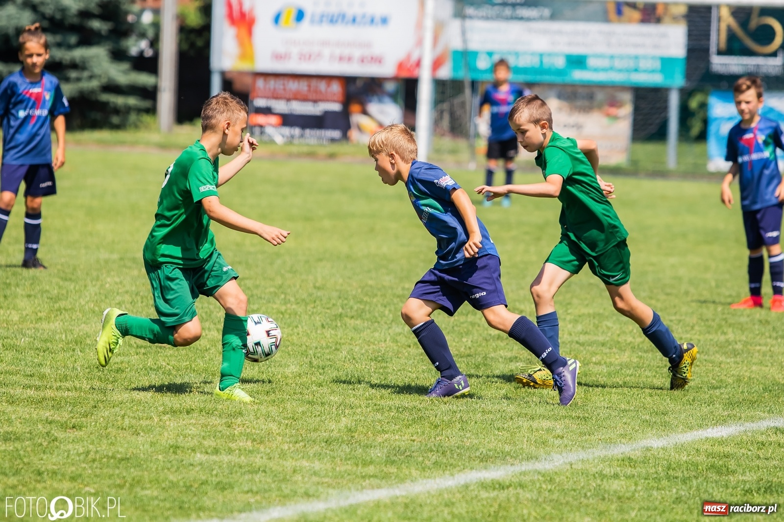 Zdjęcie w galerii na portalu naszraciborz.pl: Zacięta rywalizacja rocznika 2011. Ósma edycja Tworków Cup przeszła do historii [FOTO] wiadomości z regionu