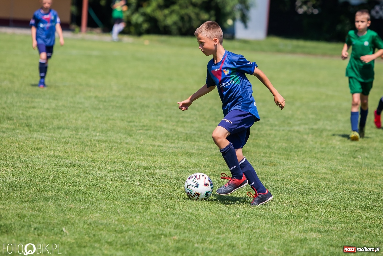 Zdjęcie w galerii na portalu naszraciborz.pl: Zacięta rywalizacja rocznika 2011. Ósma edycja Tworków Cup przeszła do historii [FOTO] wiadomości z regionu