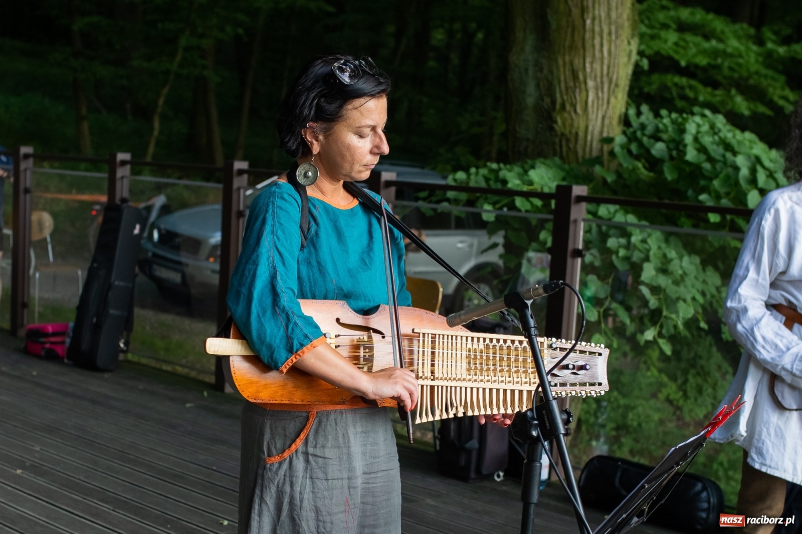 Zdjęcie w galerii na portalu naszraciborz.pl: Koncert Open Folk-Dancerye w zaczarowanym ogrodzie wiadomości z regionu