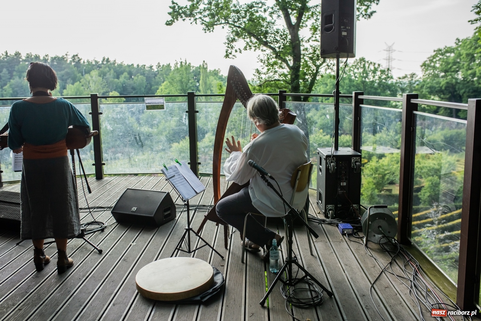 Zdjęcie w galerii na portalu naszraciborz.pl: Koncert Open Folk-Dancerye w zaczarowanym ogrodzie wiadomości z regionu