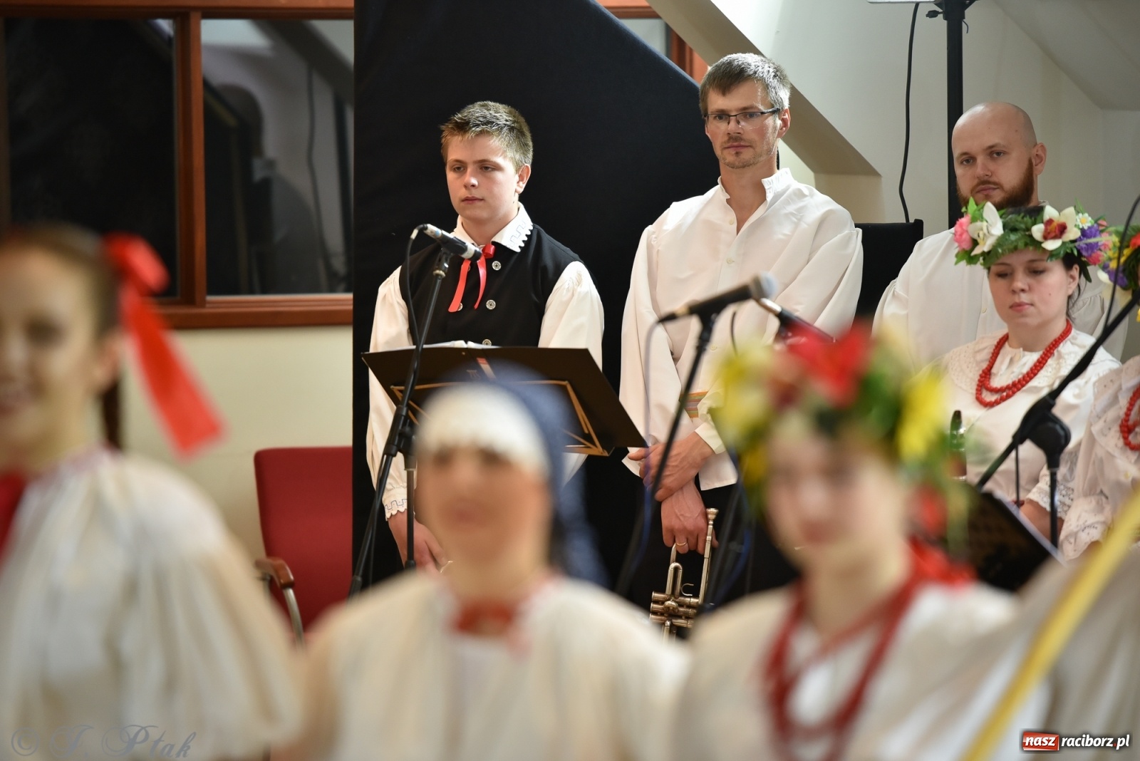 Zdjęcie w galerii na portalu naszraciborz.pl: Raciborskie Źródło zatańczyło dla małego Henia wiadomości z regionu