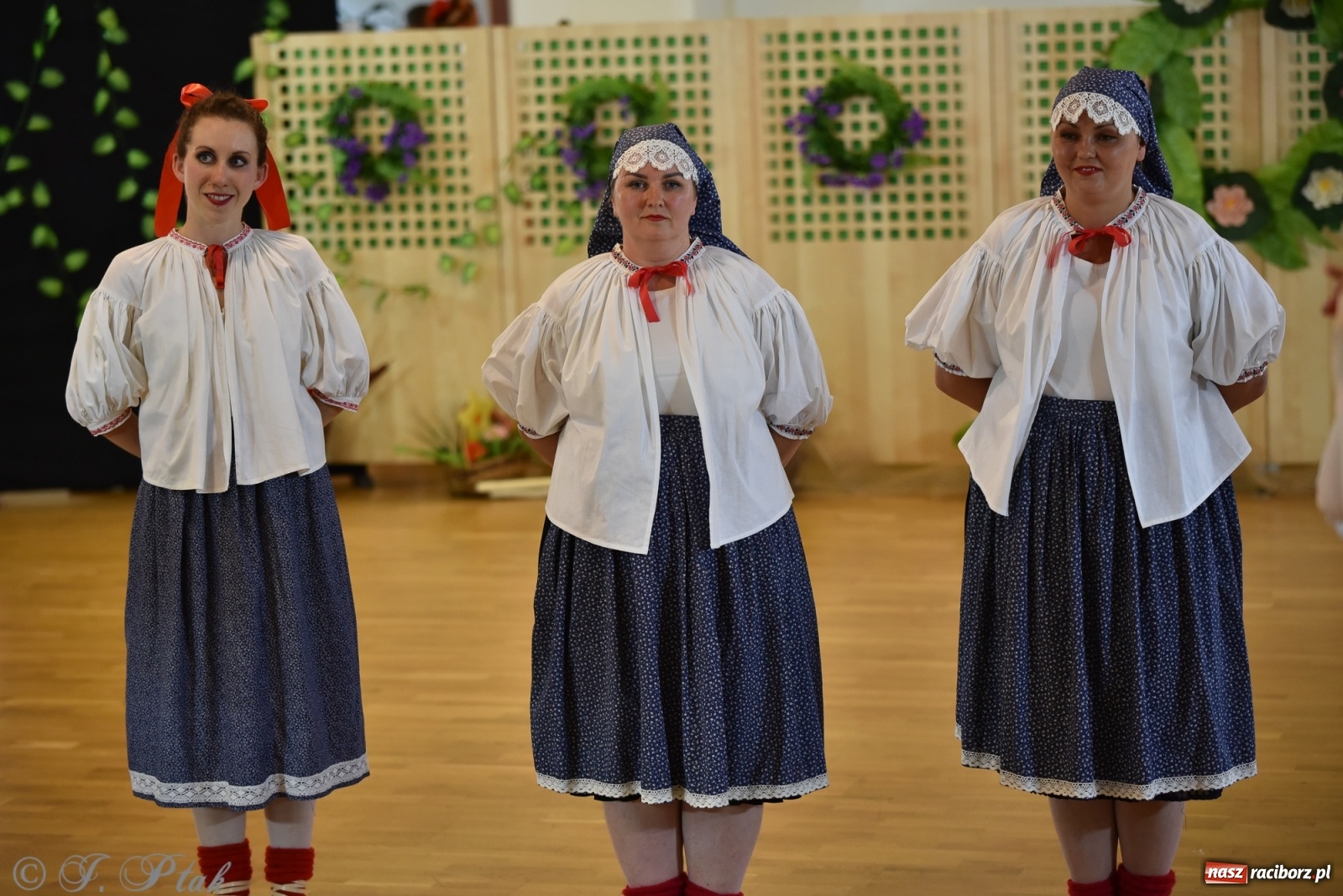 Zdjęcie w galerii na portalu naszraciborz.pl: Raciborskie Źródło zatańczyło dla małego Henia wiadomości z regionu