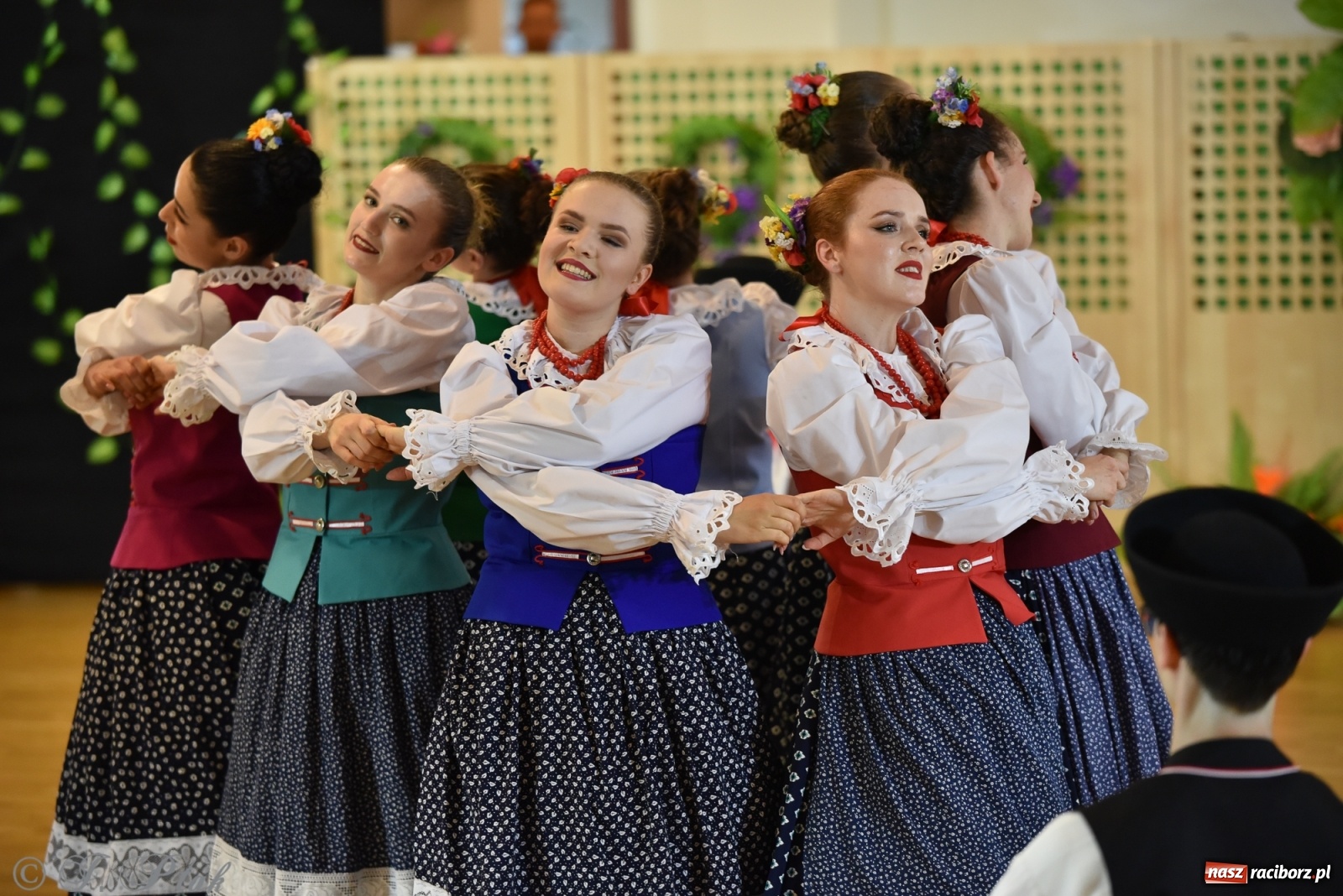 Zdjęcie w galerii na portalu naszraciborz.pl: Raciborskie Źródło zatańczyło dla małego Henia wiadomości z regionu