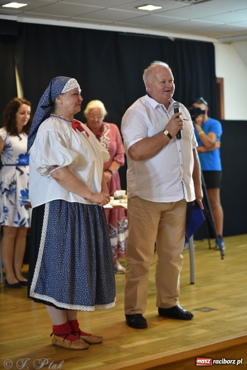 Zdjęcie w galerii na portalu naszraciborz.pl: Raciborskie Źródło zatańczyło dla małego Henia wiadomości z regionu