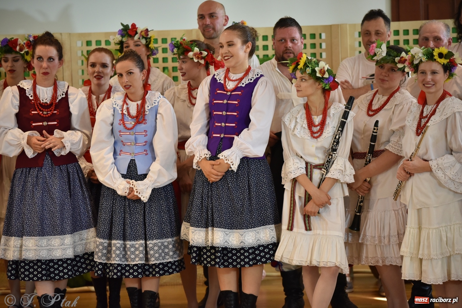 Zdjęcie w galerii na portalu naszraciborz.pl: Raciborskie Źródło zatańczyło dla małego Henia wiadomości z regionu