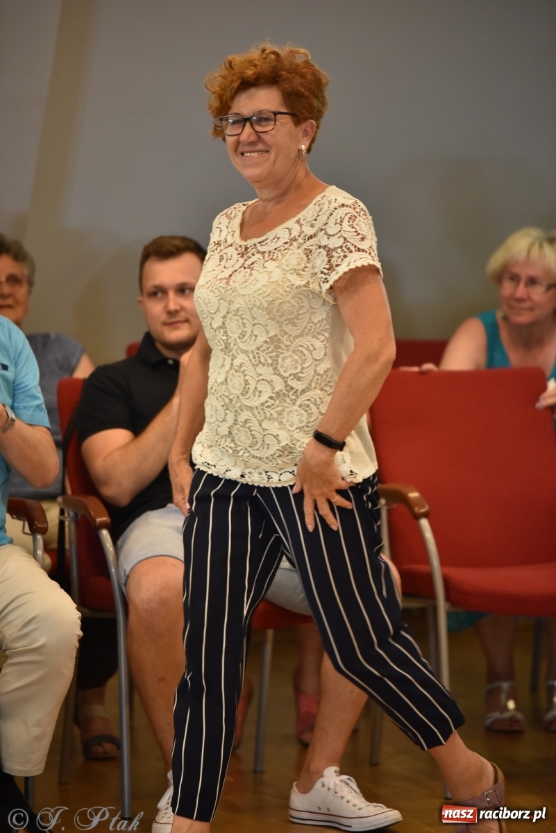 Zdjęcie w galerii na portalu naszraciborz.pl: Raciborskie Źródło zatańczyło dla małego Henia wiadomości z regionu