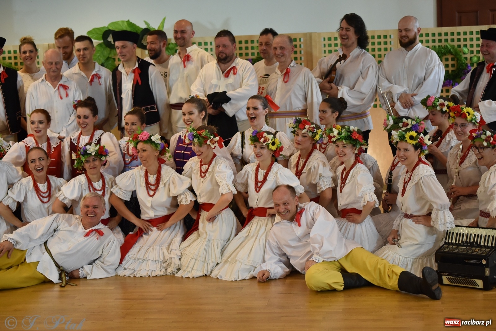 Zdjęcie w galerii na portalu naszraciborz.pl: Raciborskie Źródło zatańczyło dla małego Henia wiadomości z regionu