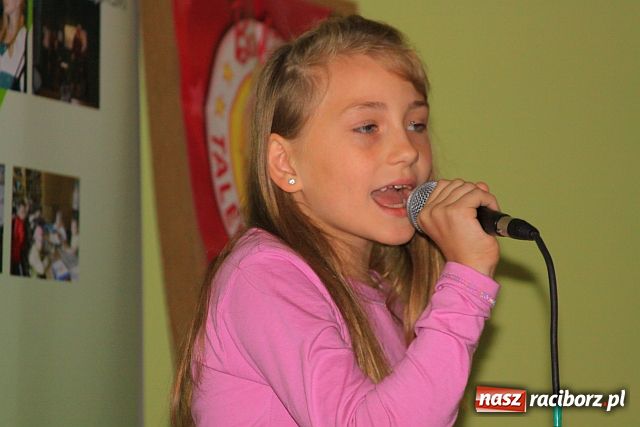 Zdjęcie w galerii na portalu naszraciborz.pl: Barbie Talent Show w MDK-u wiadomości z regionu