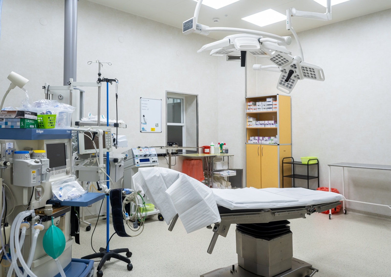 Zdjęcie w galerii na portalu naszraciborz.pl: Dobiegł końca remont bloku operacyjnego w szpitalu w Kędzierzynie-Koźlu wiadomości z regionu