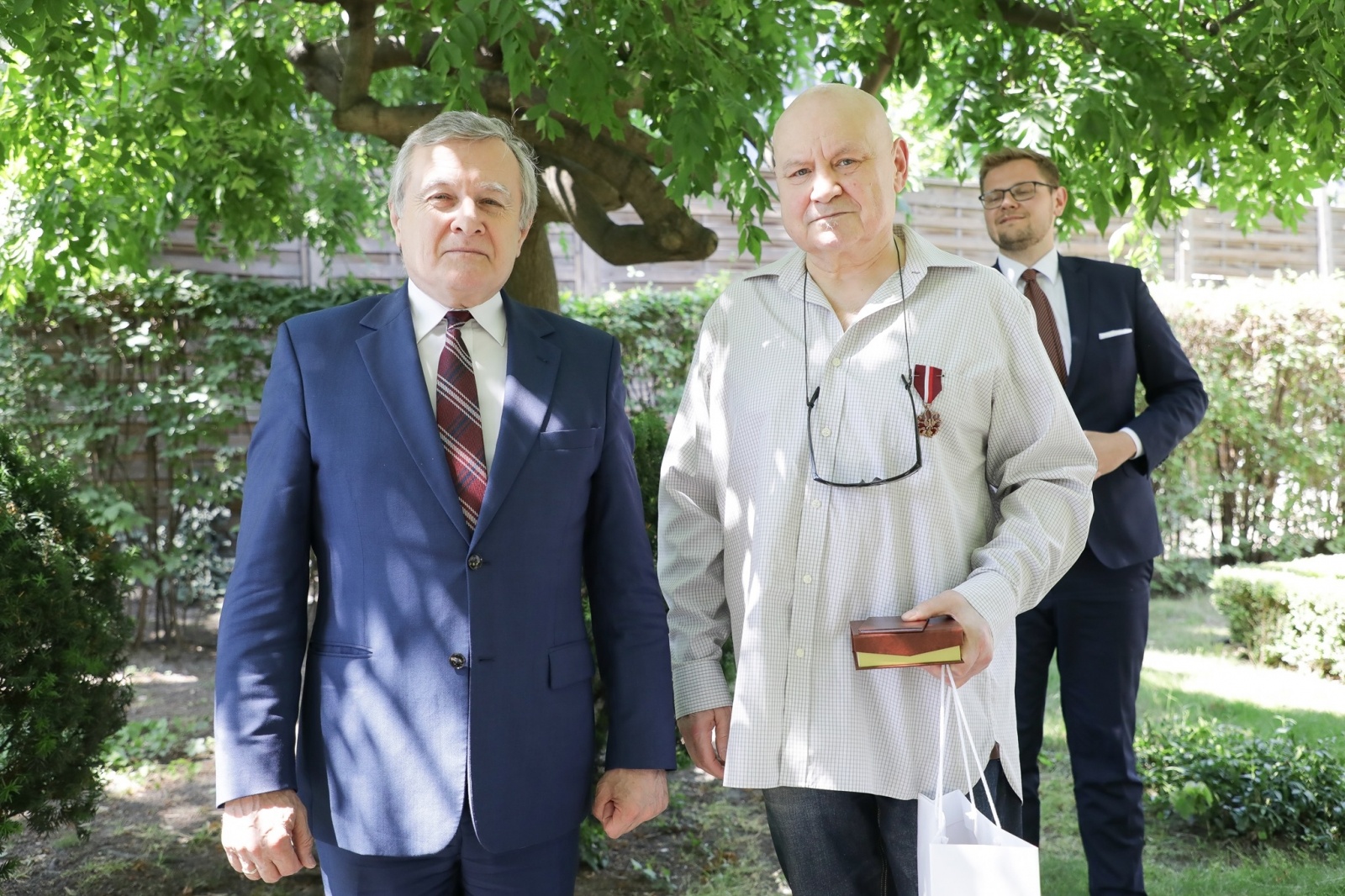 Zdjęcie w galerii na portalu naszraciborz.pl: Działacze kultury z Raciborza odznaczeni przez ministra wiadomości z regionu