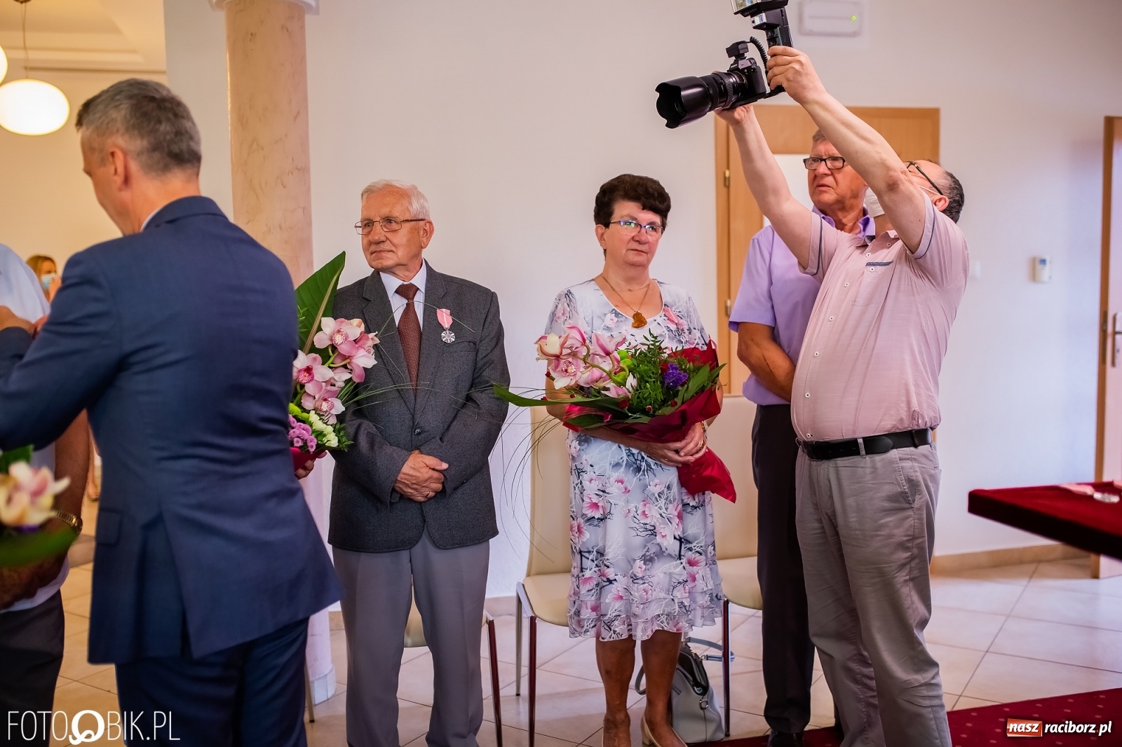 Zdjęcie w galerii na portalu naszraciborz.pl: Pół wieku razem. Złote Gody w raciborskim USC [FOTO i WIDEO] wiadomości z regionu