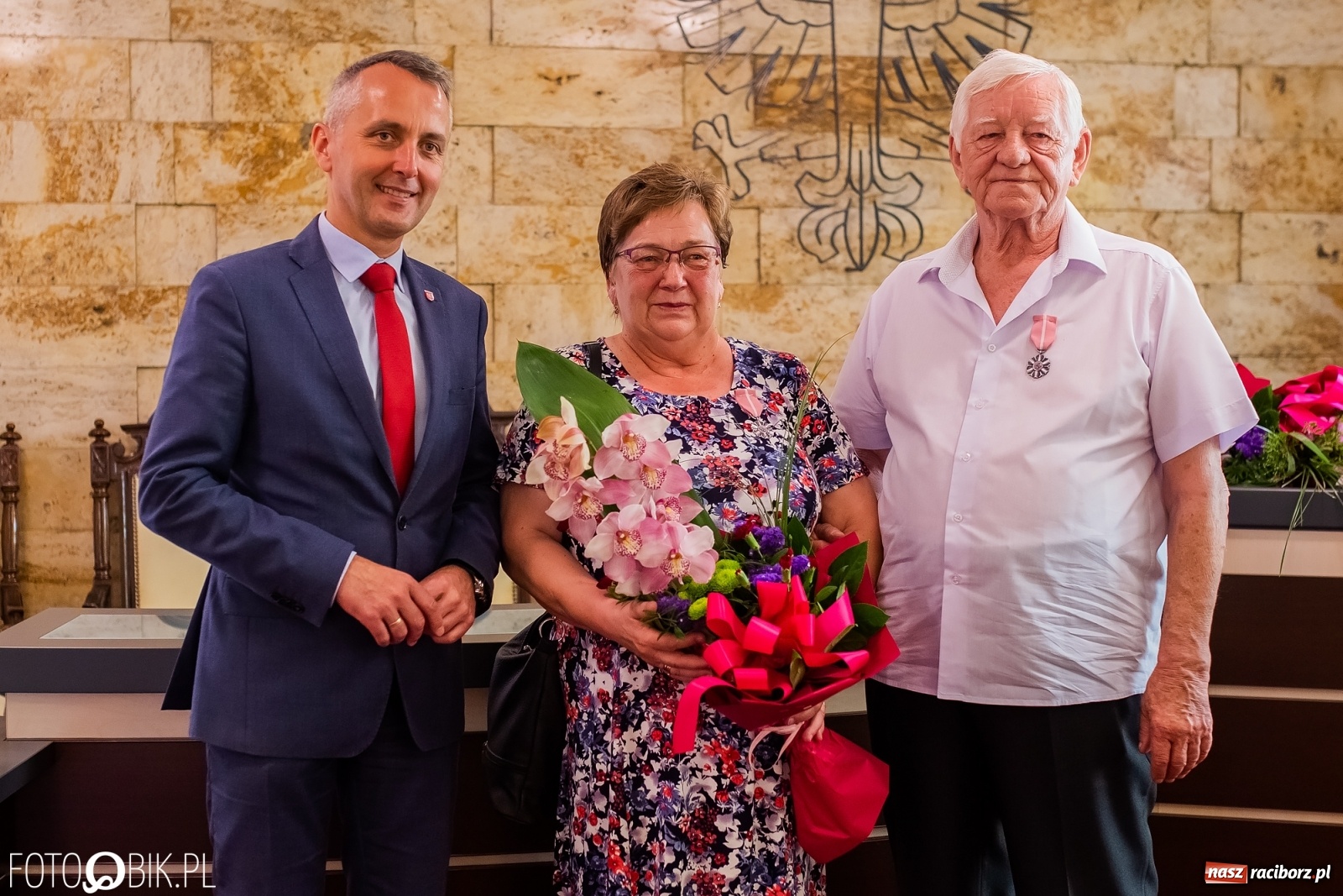 Zdjęcie w galerii na portalu naszraciborz.pl: Pół wieku razem. Złote Gody w raciborskim USC [FOTO i WIDEO] wiadomości z regionu