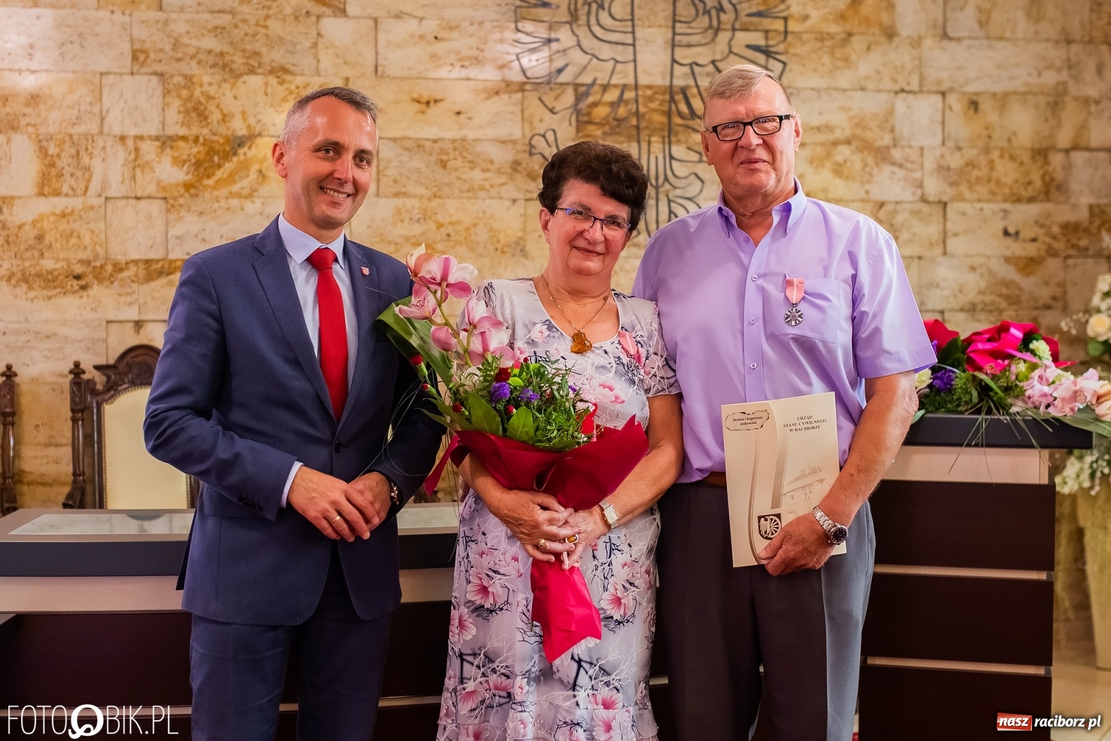 Zdjęcie w galerii na portalu naszraciborz.pl: Pół wieku razem. Złote Gody w raciborskim USC [FOTO i WIDEO] wiadomości z regionu
