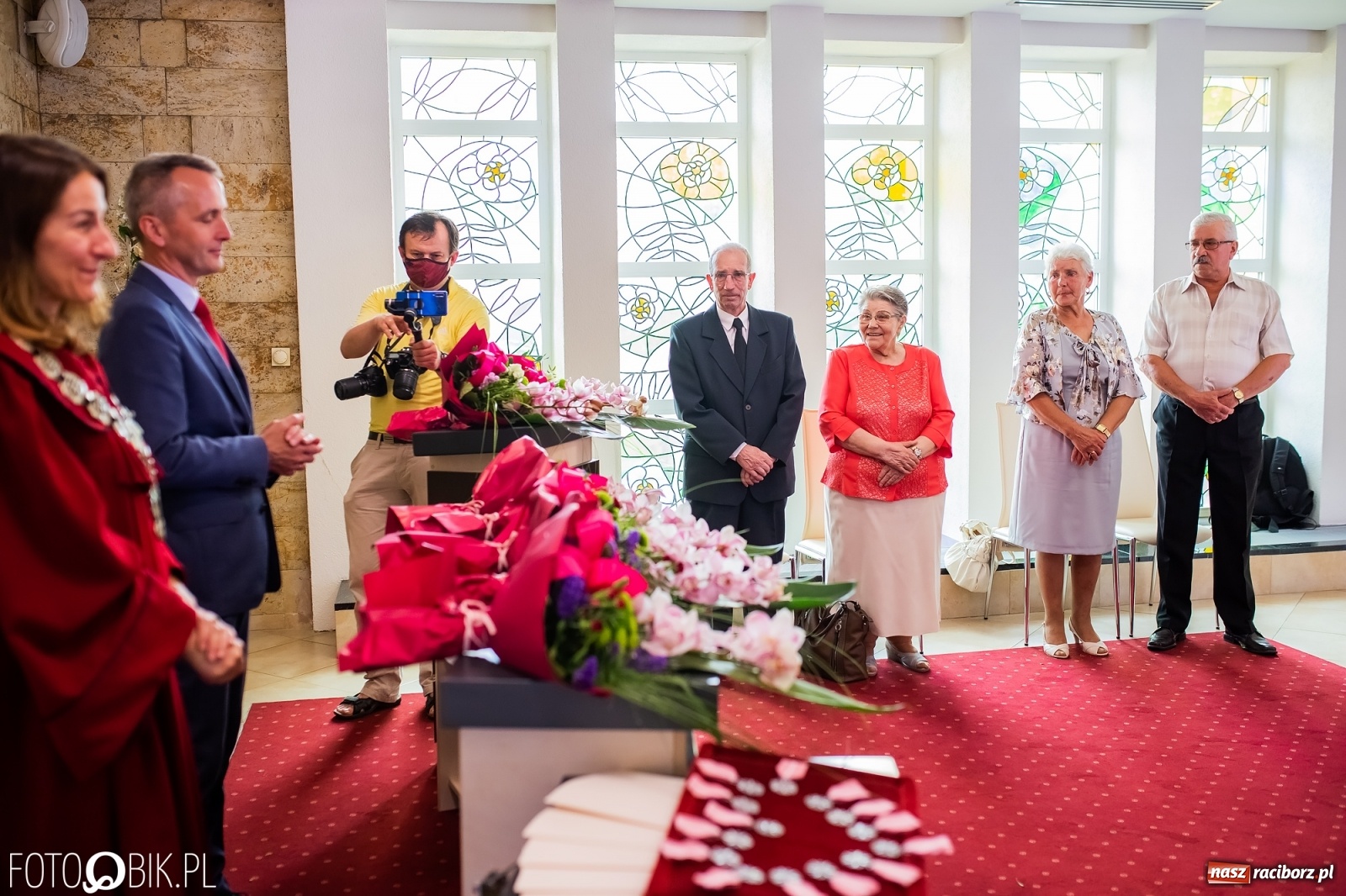 Zdjęcie w galerii na portalu naszraciborz.pl: Pół wieku razem. Złote Gody w raciborskim USC [FOTO i WIDEO] wiadomości z regionu