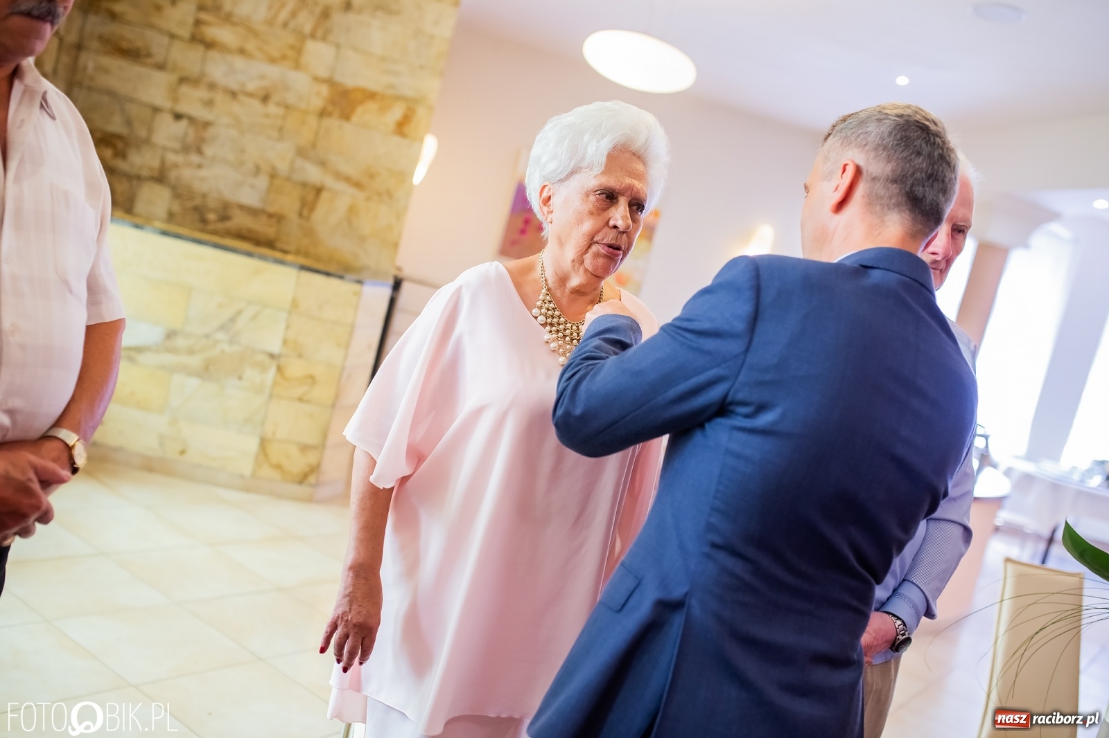 Zdjęcie w galerii na portalu naszraciborz.pl: Pół wieku razem. Złote Gody w raciborskim USC [FOTO i WIDEO] wiadomości z regionu