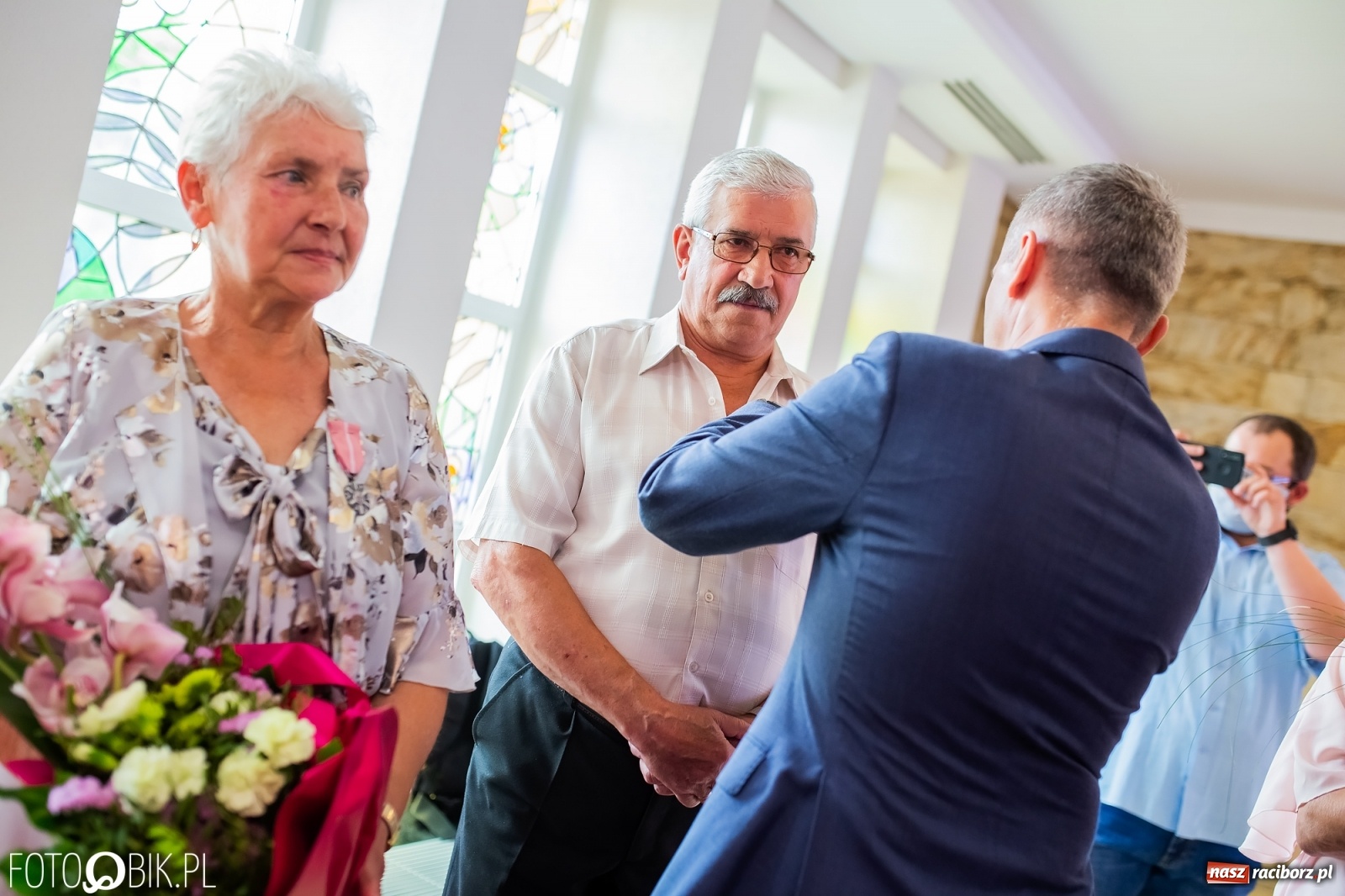 Zdjęcie w galerii na portalu naszraciborz.pl: Pół wieku razem. Złote Gody w raciborskim USC [FOTO i WIDEO] wiadomości z regionu