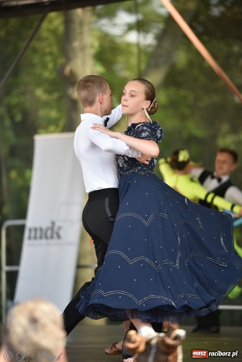 Zdjęcie w galerii na portalu naszraciborz.pl: MDK kończy rok szkolny tanecznym show [FOTO] wiadomości z regionu