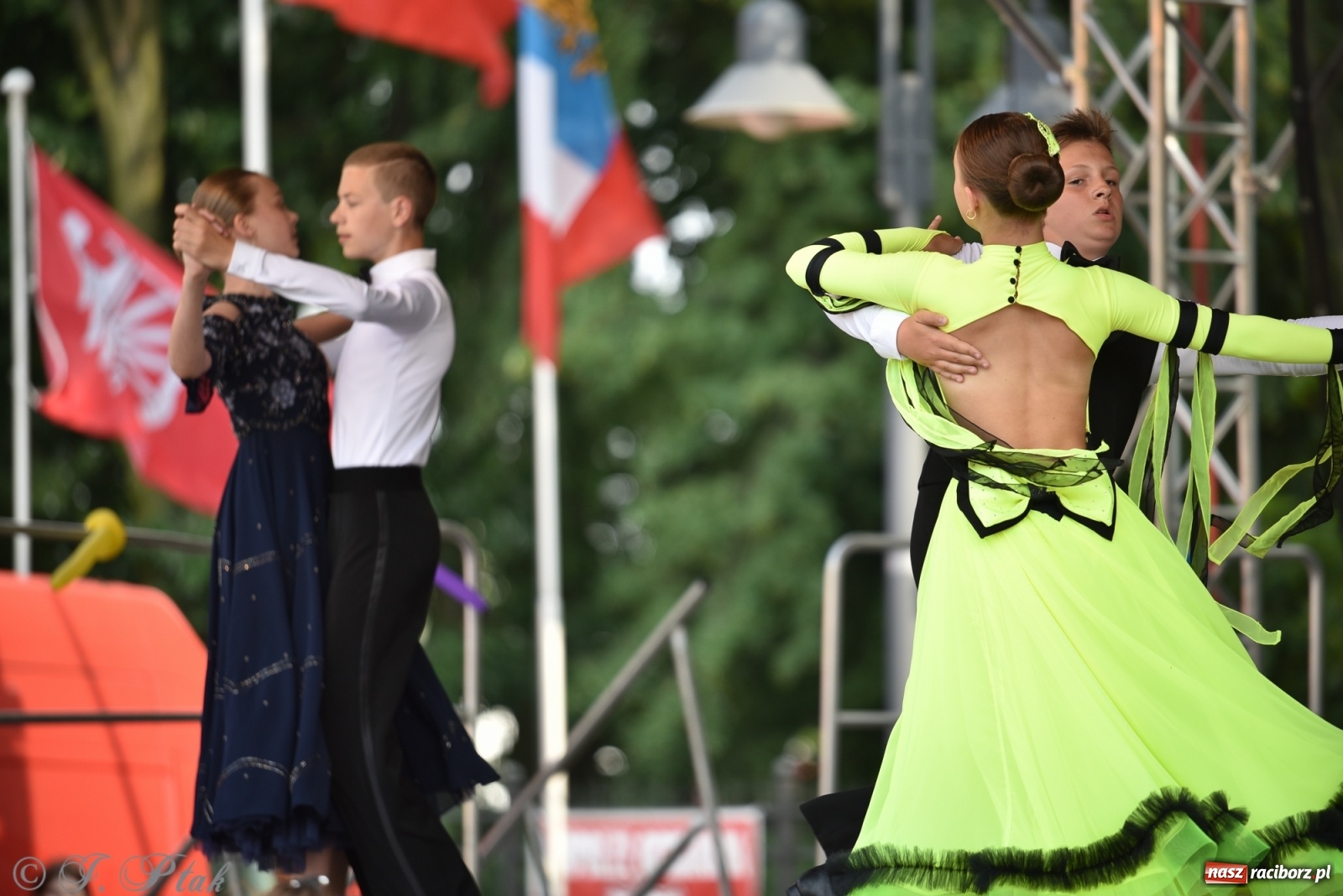 Zdjęcie w galerii na portalu naszraciborz.pl: MDK kończy rok szkolny tanecznym show [FOTO] wiadomości z regionu