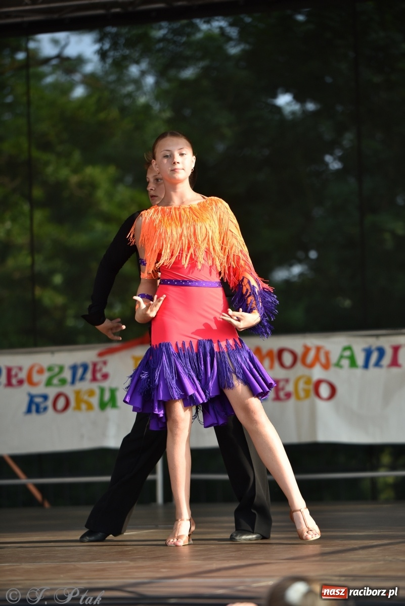 Zdjęcie w galerii na portalu naszraciborz.pl: MDK kończy rok szkolny tanecznym show [FOTO] wiadomości z regionu