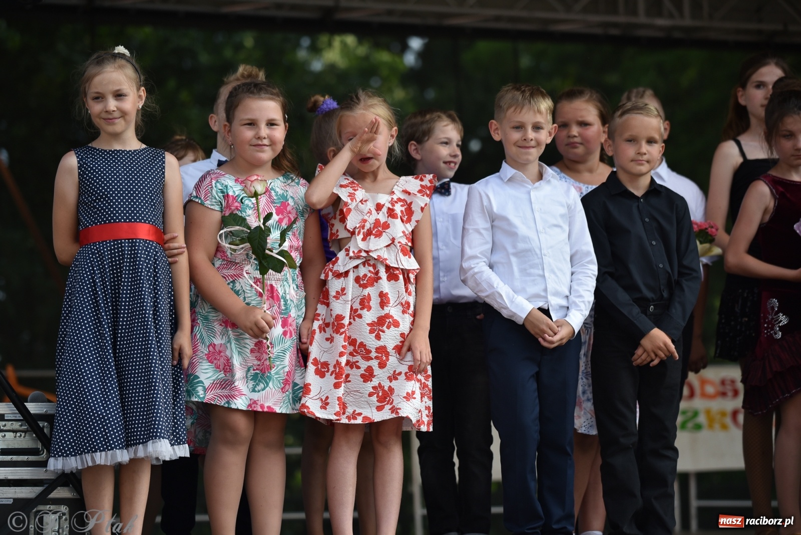 Zdjęcie w galerii na portalu naszraciborz.pl: MDK kończy rok szkolny tanecznym show [FOTO] wiadomości z regionu