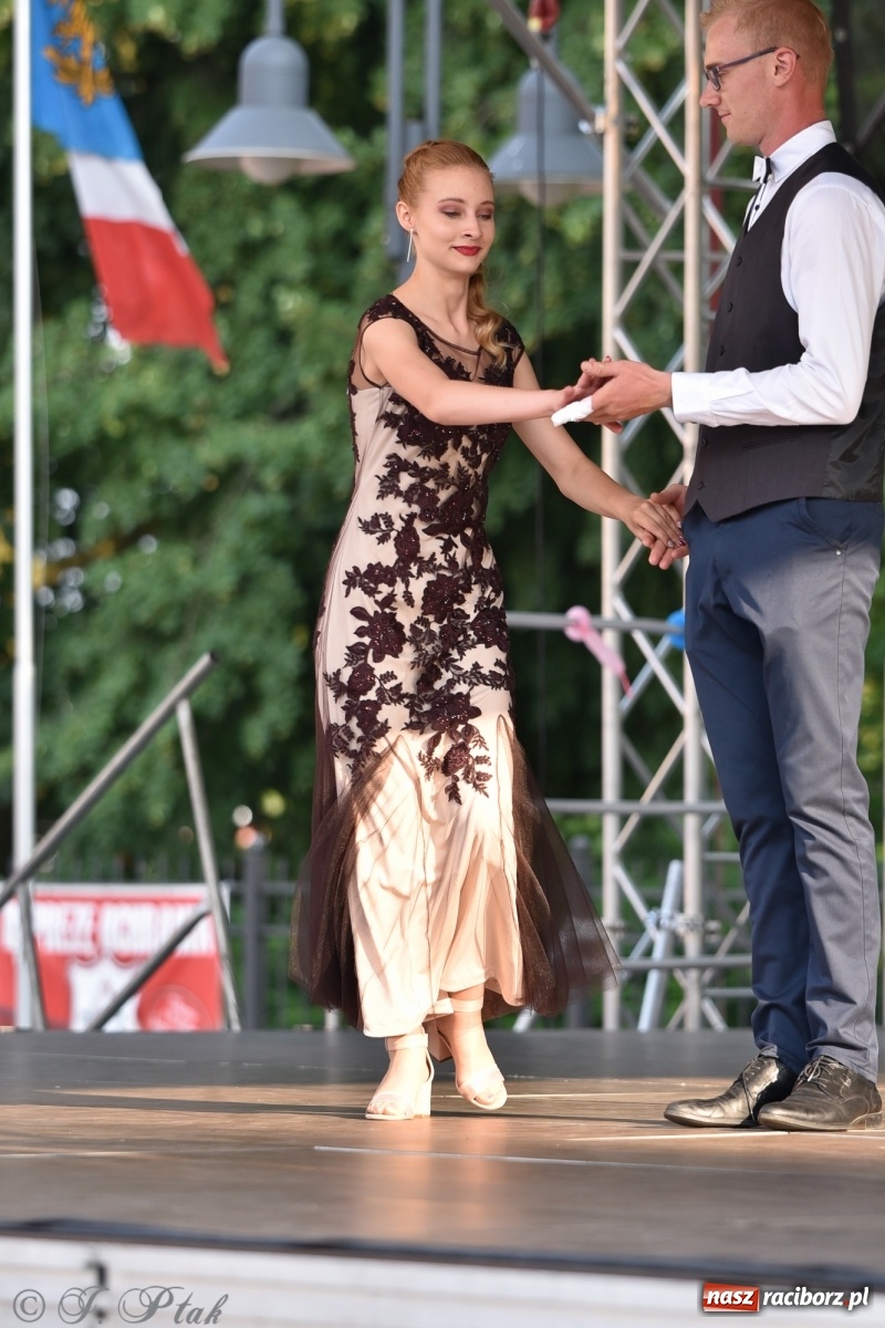 Zdjęcie w galerii na portalu naszraciborz.pl: MDK kończy rok szkolny tanecznym show [FOTO] wiadomości z regionu